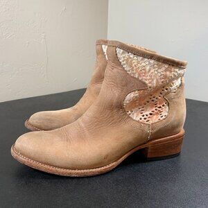 Freebird by Steven Cabcro Embroidered Leather Booties Southwestern Womens 8
